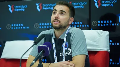 Kasımpaşa Antrenörü Barış Kanbak'tan transfer açıklaması
