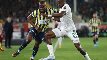 Spor Toto Süper Lig | Fenerbahçe, Alanya'da fırsatı değerlendirdi