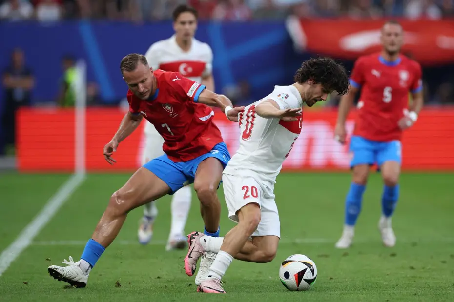 Ferdi Kadıoğlu, EURO 2024'e damga vurdu: İlk 3'te - 6