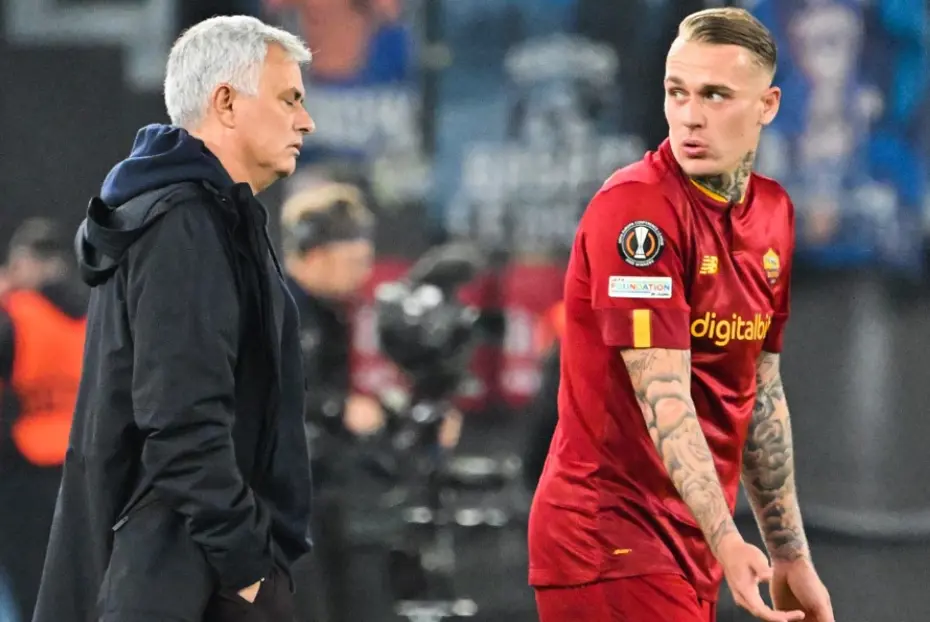 "Osayi'ye Ajax kancası" | Transfer Hattı (9 Ağustos 2024) - 10 "Osayi'ye Ajax kancası" | Transfer Hattı (9 Ağustos 2024) - 10