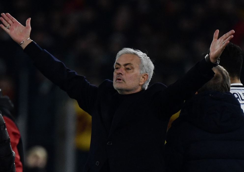 Jose Mourinho kimdir, kaç kupa kazandı, hangi takımları çalıştırdı? Fenerbahçe’nin yeni teknik direktörü Mourinho mu oldu, anlaştı mı?