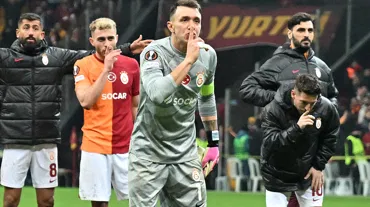 Muslera tuttu, Icardi attı