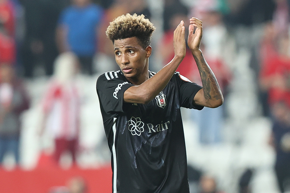 Transfer an meselesi: Gedson Fernandes ve Zaynutdinov, Beşiktaş'ın kasasını dolduracak