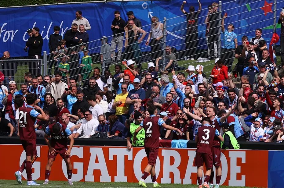 İlk hedef belli oldu: Avrupa devi Trabzonspor U19'un başarısı sonrası transfer için harekete geçti - 2