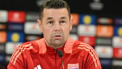 Pierre Sage, Wilfred Zaha için forma yanıtını verdi