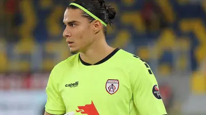 Altınordu'nun kalecisine Süper Lig'den kanca