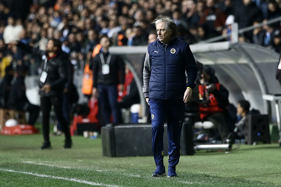 Tahkim Kurulu'ndan Fenerbahçe teknik direktörü Jesus'a kötü haber