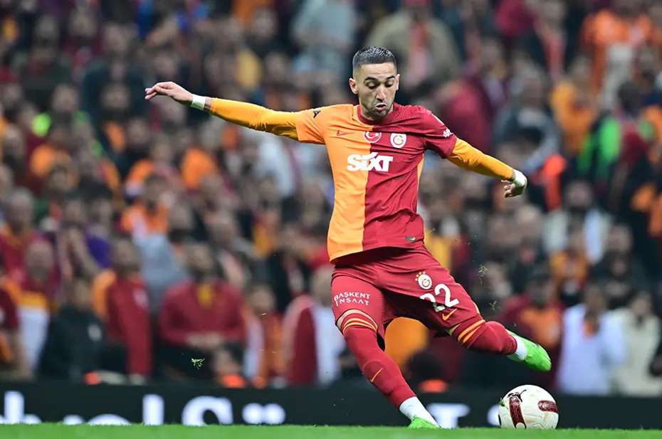 Okan Buruk, Hakim Ziyech için son sözü söyledi - 4 Okan Buruk, Hakim Ziyech için son sözü söyledi - 4