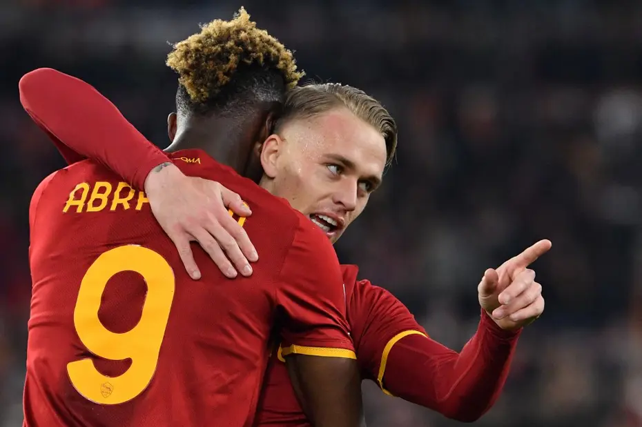 Beşiktaş'a sürpriz isim: Mourinho çok yakından tanıyor - 6