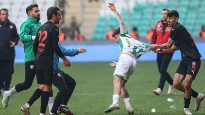 Bursaspor başkanı Günay: "Futbolcular suçu kendinde arayacak"