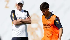 Bambaşka bir Arda Güler! Sahada, soyunma odasındaki utangaç halinden eser kalmıyor Bambaşka bir Arda Güler! Sahada, soyunma odasındaki utangaç halinden eser kalmıyor