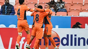 Başakşehir, Adana'da tek golle kazandı