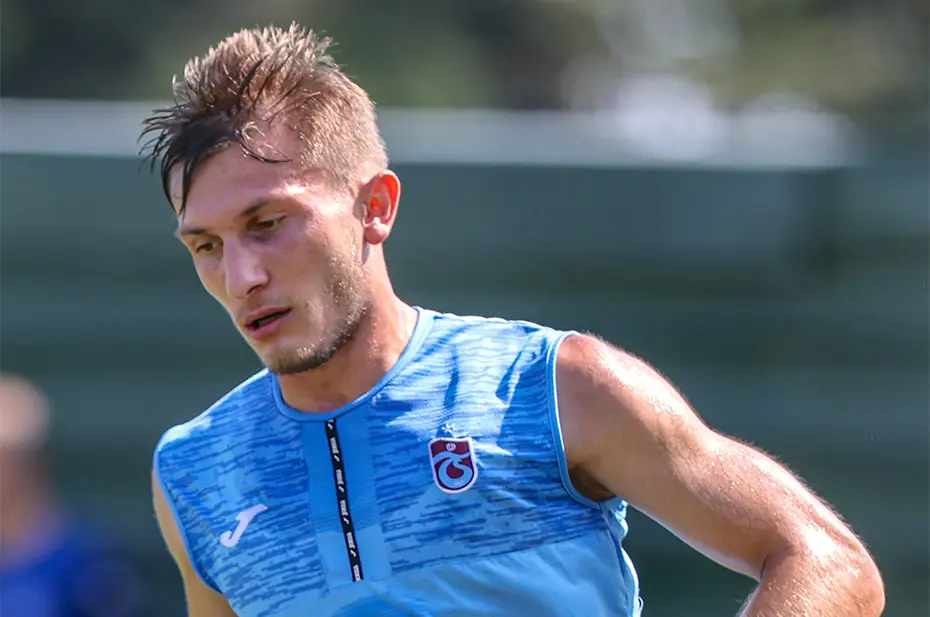 Trabzonspor'da büyük kıyım: 6 futbolcu gönderiliyor - 8