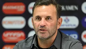 Okan Buruk, Sivasspor maçındaki saha dizilişlerini açıkladı Okan Buruk, Sivasspor maçındaki saha dizilişlerini açıkladı