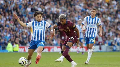 Ferdi Kadıoğlu Premier Lig'de ilk maçına çıktı