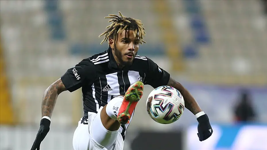 Beşiktaş'ta 10 isim ile yollar ayrılacak - 6