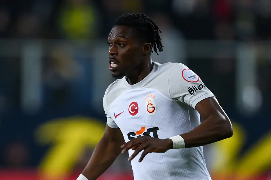 Derrick Köhn'ün tavrı sonrası Galatasaray'dan karar çıktı - 4