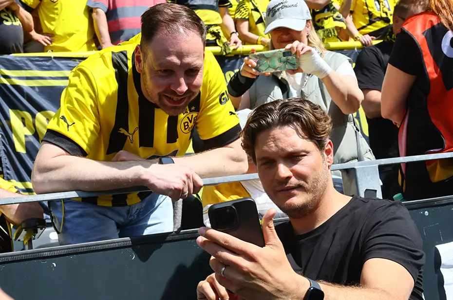 Sarı Duvar yanıyor! - 15