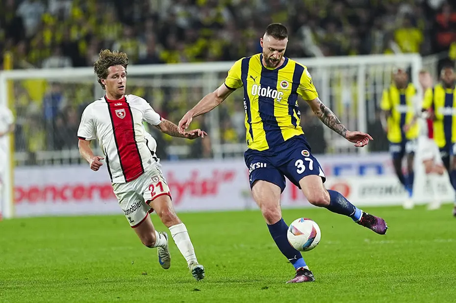 Trio ekibi noktayı koydu: Fenerbahçe'nin penaltı beklediği pozisyonda karar doğru mu? - 9 Trio ekibi noktayı koydu: Fenerbahçe'nin penaltı beklediği pozisyonda karar doğru mu? - 9