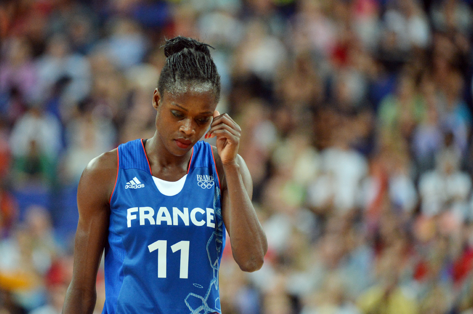 İsrail'i eleştiren eski basketbolcu, 2024 Olimpiyat Komisyonundan atıldı