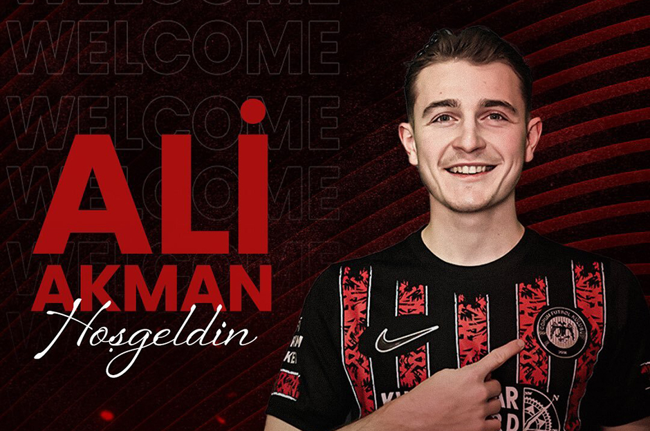 Ali Akman yeni takımına imza attı
