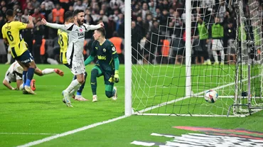 (Maç özeti) Beşiktaş derbiyi tek golle kazandı: 5 maç sonra 3 puan aldı