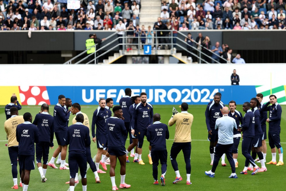 EURO 2024'te salgın şoku: Hastalık kampı kasıp kavurdu