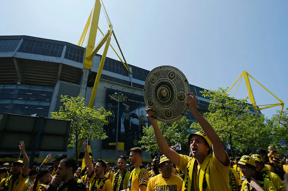 Sarı Duvar yanıyor! - 12