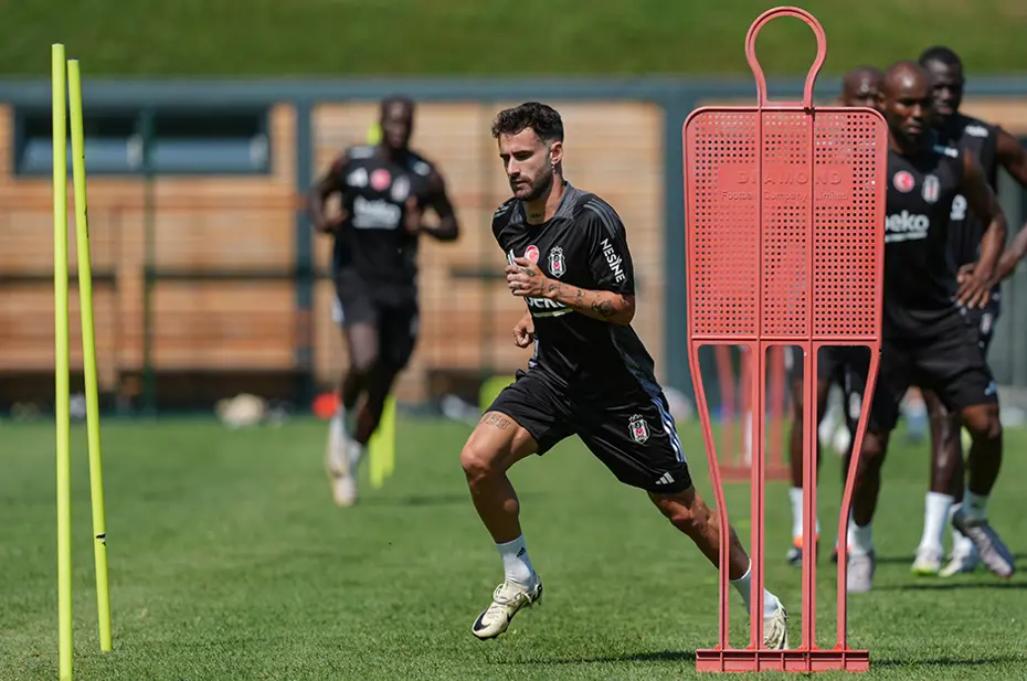 Galatasaray yöneticisi Hatipoğlu'ndan Rafa Silva açıklaması - 2