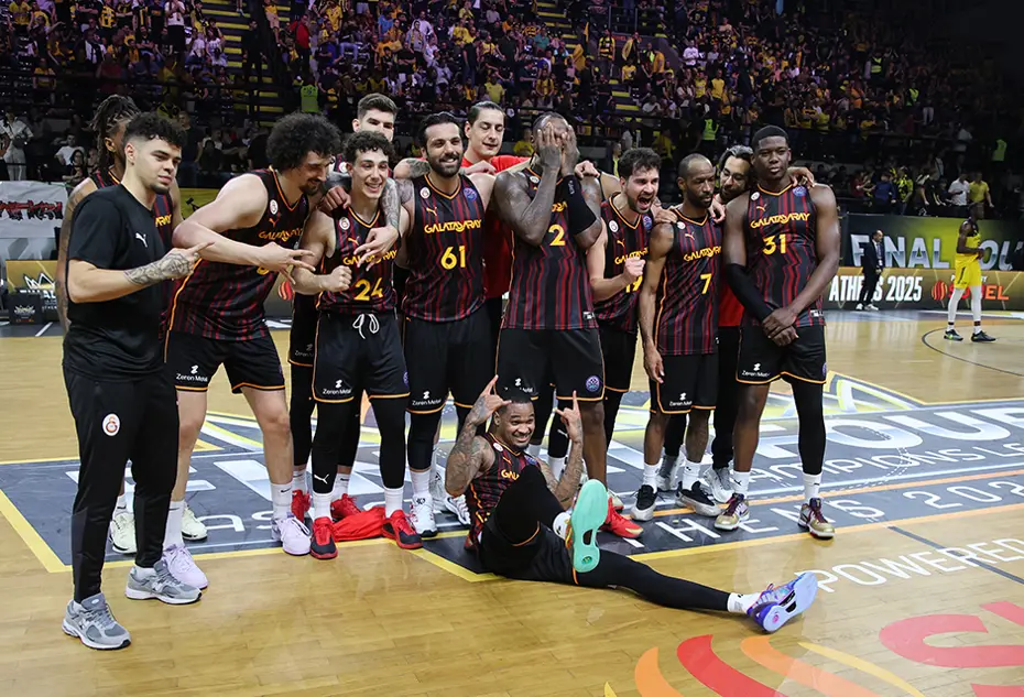 Fenerbahçe - Galatasaray maçı şifresiz mi? Fenerbahçe - Galatasaray derbisi ne zaman, saat kaçta, hangi kanalda? - 3 Fenerbahçe - Galatasaray maçı şifresiz mi? Fenerbahçe - Galatasaray derbisi ne zaman, saat kaçta, hangi kanalda? - 3
