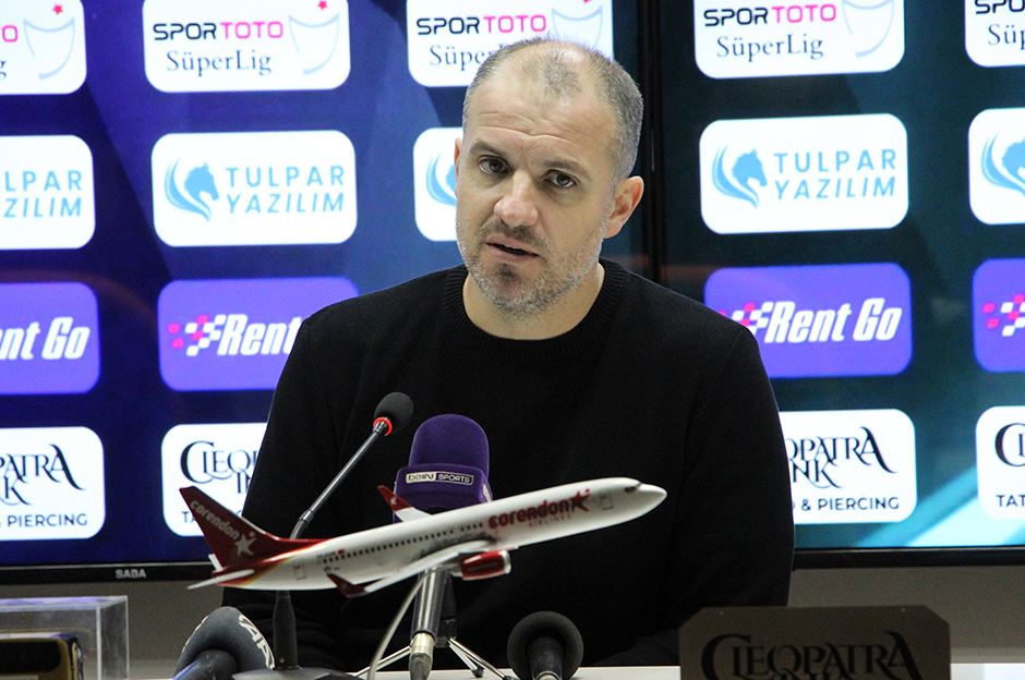 Süper Lig | Mustafa Er: Mücadele etmeden ve direnmeden teslim olmak yakışmıyor