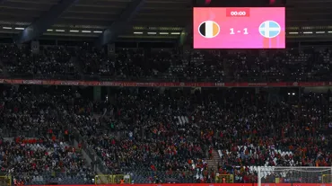 UEFA'dan silahlı saldırı sonrası saygı duruşu kararı