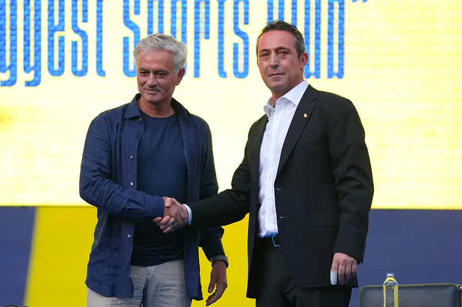 Ali Koç-Mourinho zirvesinde flaş soru: İşte Samandıra'daki görüşmede konuşulanlar - 4 Ali Koç-Mourinho zirvesinde flaş soru: İşte Samandıra'daki görüşmede konuşulanlar - 4