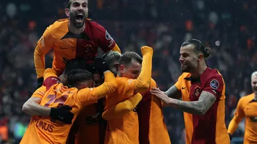 "Galatasaray, 5 oyuncu için 100 milyon euro istiyor"