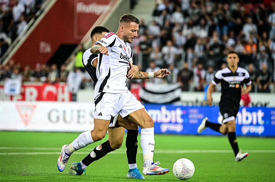 "İki bek ve sol stoper lazım" | Spor yazarları, Beşiktaş'ı değerlendirdi - 2