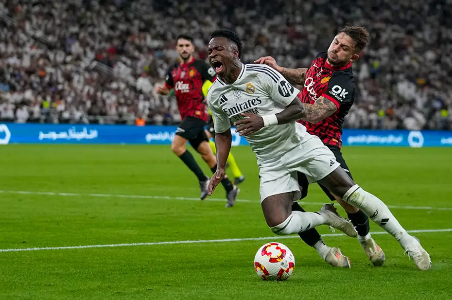 Vinicius'un yeni sözleşmesinde Mbappe ve Bellingham engeli - 6 Vinicius'un yeni sözleşmesinde Mbappe ve Bellingham engeli - 6
