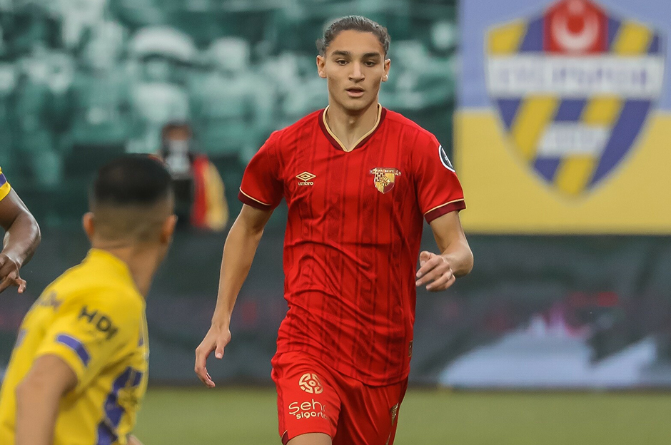 Fenerbahçe ile transfer görüşmesi