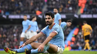 Xavi, City'nin yıldızıyla görüştü