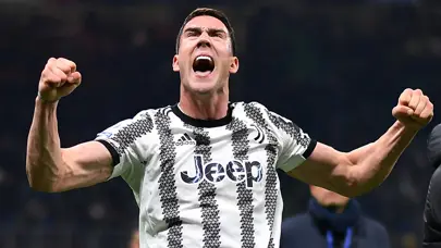 İtalyan basını Fenerbahçe için Dusan Vlahovic'i manşetten duyurdu