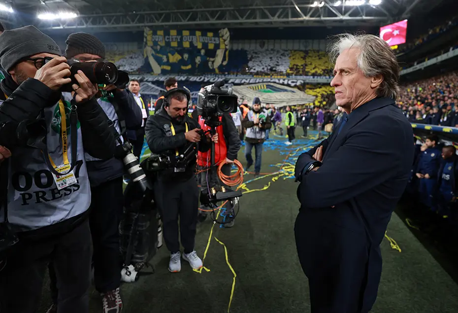 "Fenerbahçe'nin bu psikolojiyle sezonu tamamlama ihtimali yok" - 6 "Fenerbahçe'nin bu psikolojiyle sezonu tamamlama ihtimali yok" - 6