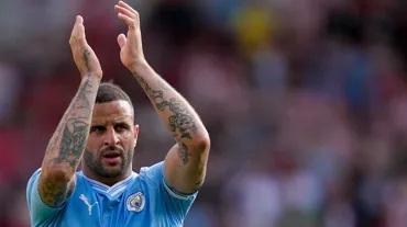 Guardiola'nın "ayrılık" açıklaması sonrası Kyle Walker'a teklif yağmuru