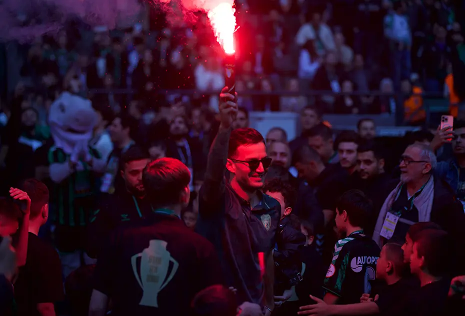 Şampiyon Kocaelispor kupasına kavuştu - 4 Şampiyon Kocaelispor kupasına kavuştu - 4
