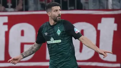 Werder Bremen ayrılığı duyurdu