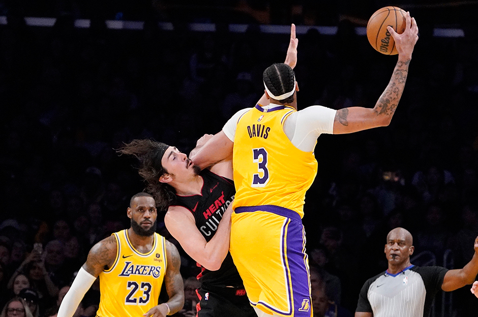 Los Angeles Lakers galibiyeti unuttu