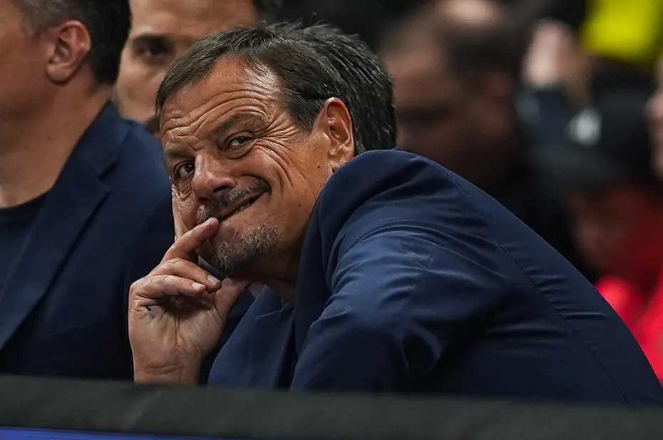 Yunanistan bayrağı açanlara Ergin Ataman'dan flaş cevap geldi - 4