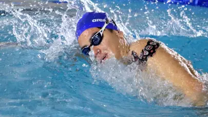 Milli yüzücü Kuzey Tunçelli, dünya üçüncüsü oldu