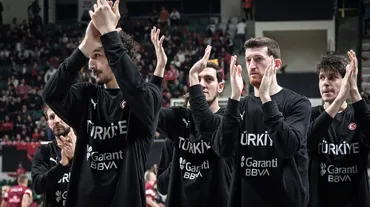 FIBA Dünya Kupası Elemeleri | 12 Dev Adam Letonya'ya kaybetti