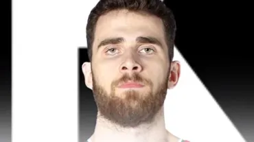 Hakan Sayılı Darüşşafaka'dan Karşıyaka'ya transfer oldu