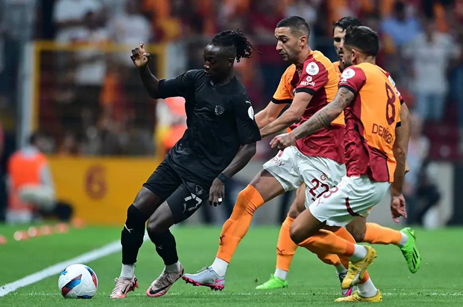 Galatasaray'da Elias Jelert gelişmesi - 3 Galatasaray'da Elias Jelert gelişmesi - 3