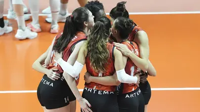 Eczacıbaşı Dynavit, CEV Şampiyonlar Ligi'nde çeyrek finalde
